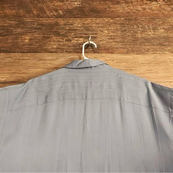 Tiki Classic Palm Tree 100% Silk Tropical Vibes Men's Blue and Cream Shirt - Picture 7 of 8